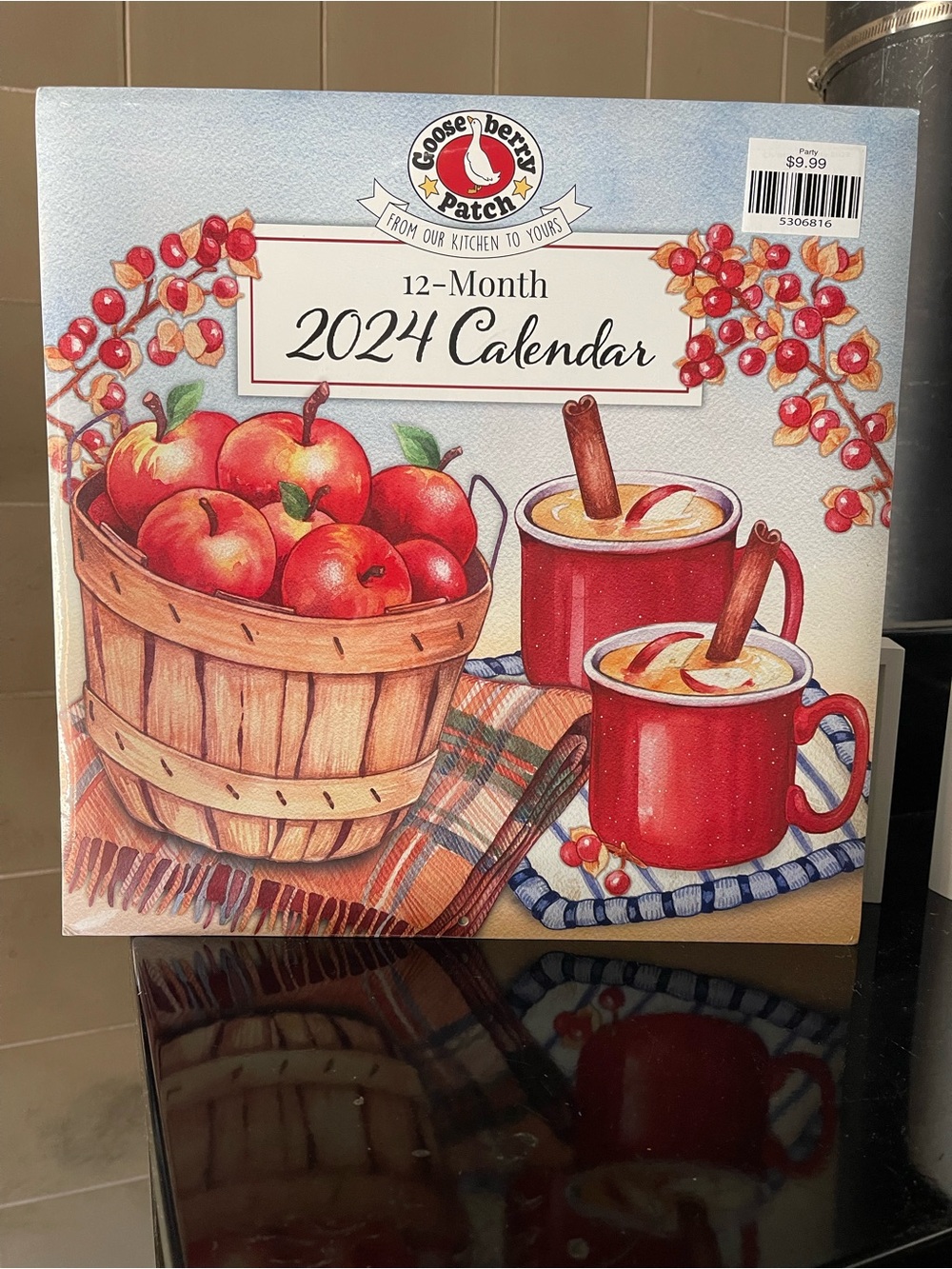 2024 Gooseberry Patch Collectible 12-Month Calendar
